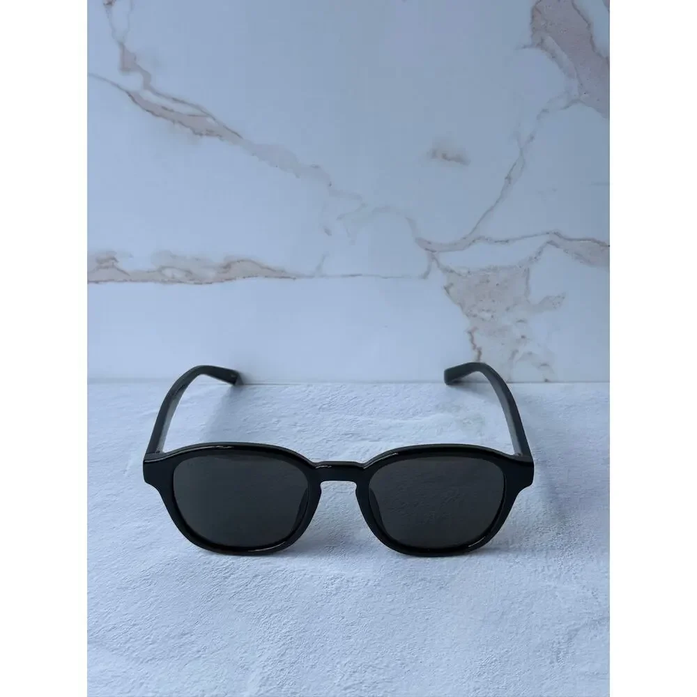 NEW Gucci GG2109SK Black Unisex Round Sunglasses $295